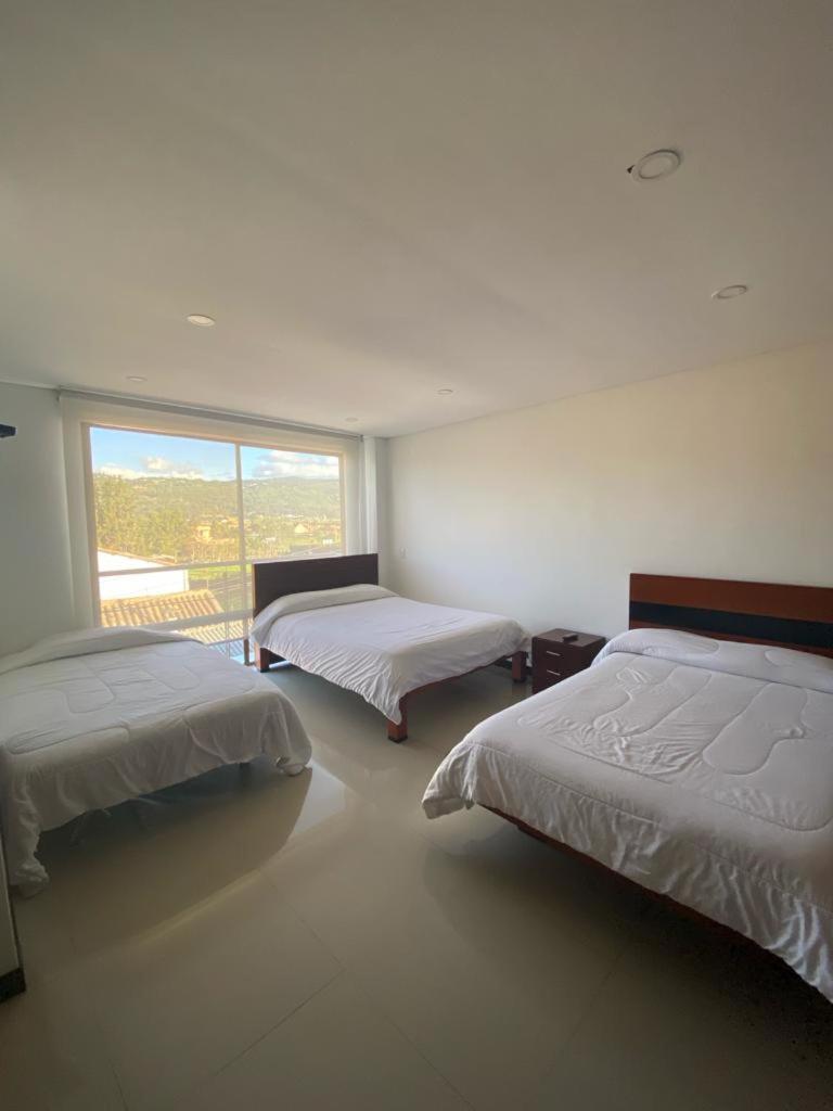 Hotel Campestre Villa Juliana Chía Extérieur photo